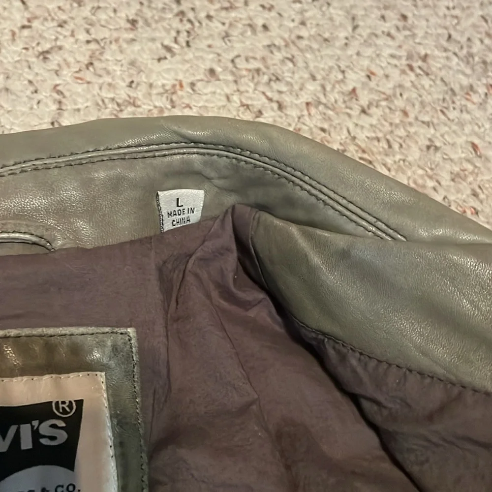 Levi's Dark Green Leather Jacket - Picture 9 of 10